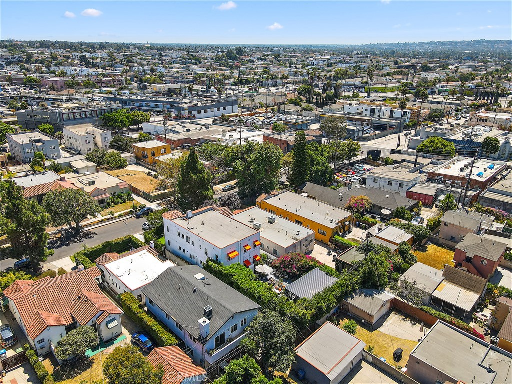 Los Angeles, California, 90019, United States, ,Residential,For Sale,1938250