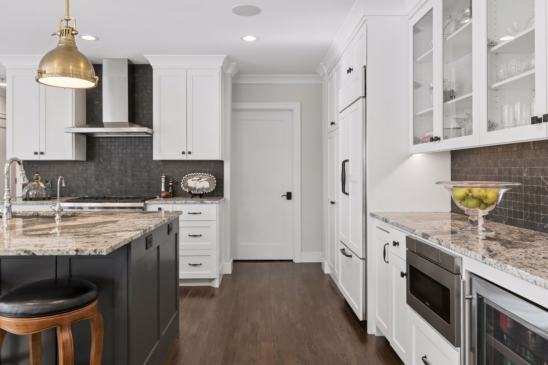  Gorgeous Light-Filled Condo in the Heart of Edina - 物件實景