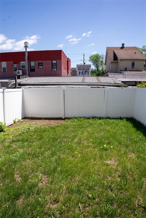 Staten Island, New York, 10303, United States, 3 Bedrooms Bedrooms, ,2 BathroomsBathrooms,Residential,For Sale,1878753