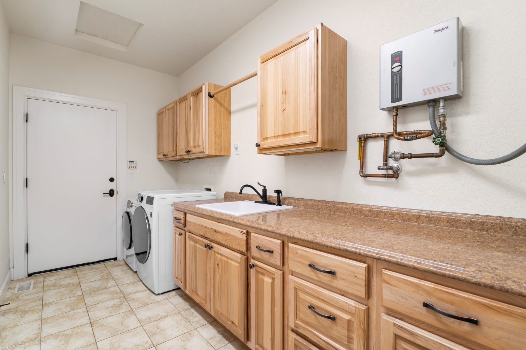  17045 Shawnee Circle Bend, OR 97707 - 物件實景