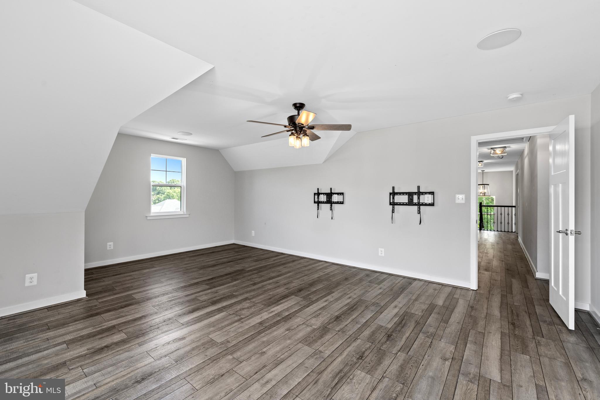 Fredericksburg, Virginia, 22407, United States, 6 Bedrooms Bedrooms, ,5 BathroomsBathrooms,Residential,For Sale,1914658