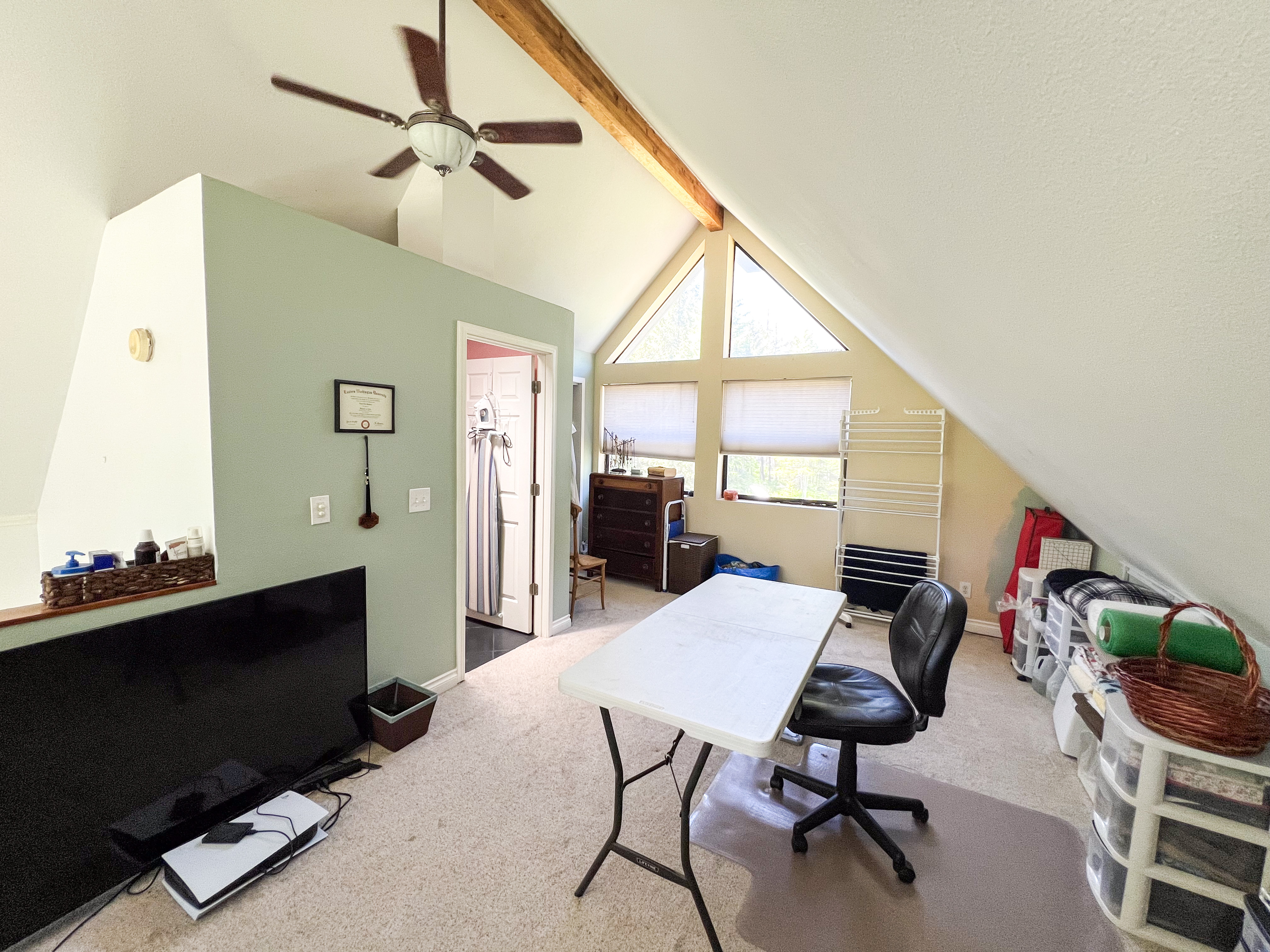 Colville, Washington, 99114, United States, 3 Bedrooms Bedrooms, ,2 BathroomsBathrooms,Residential,For Sale,1927718