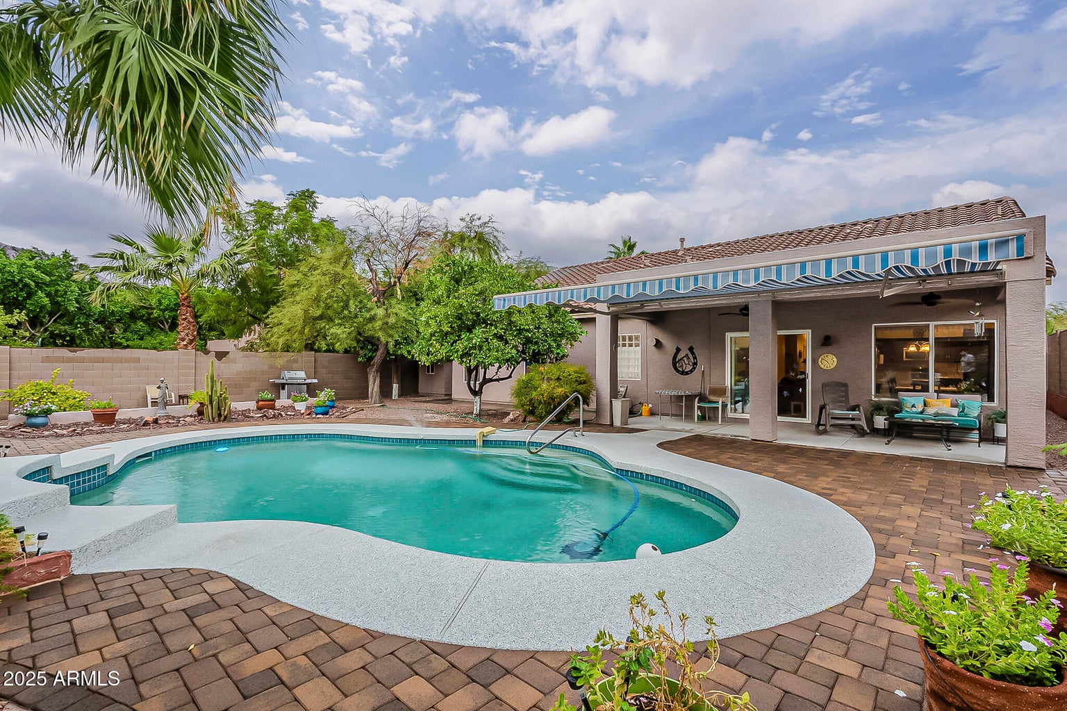 Mesa, Arizona, 85215, United States, 4 Bedrooms Bedrooms, ,2 BathroomsBathrooms,Residential,For Sale,1994207