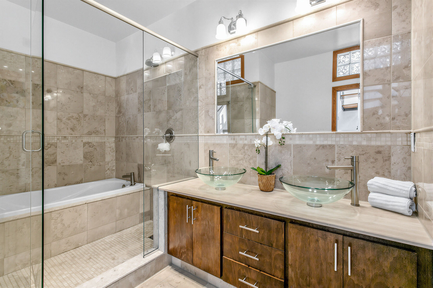  The Claremont Lofts - 物件實景