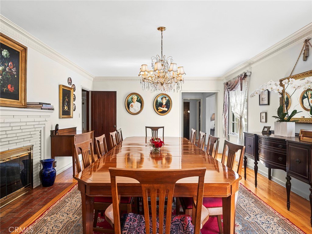 Glendale, California, 91207, United States, 4 Bedrooms Bedrooms, ,3 BathroomsBathrooms,Residential,For Sale,1910492