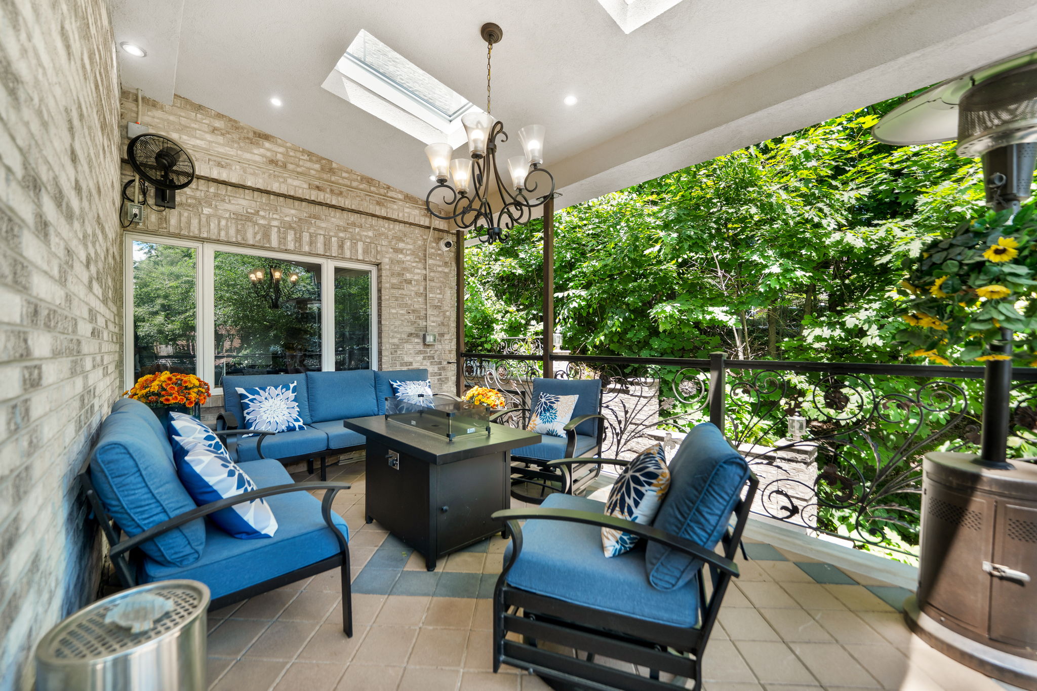  180-15 Aberdeen Road, Jamaica Estates, NY 11432 - 物件實景