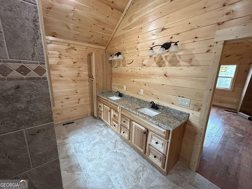 Mineral Bluff, Georgia, 30559, United States, 3 Bedrooms Bedrooms, ,3 BathroomsBathrooms,Residential,For Sale,1858884