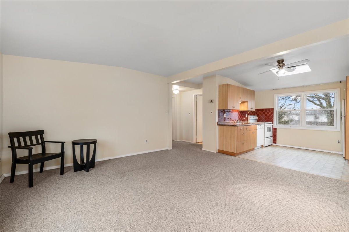 Massapequa, New York, 11758, United States, 5 Bedrooms Bedrooms, ,2 BathroomsBathrooms,Residential,For Sale,1930623