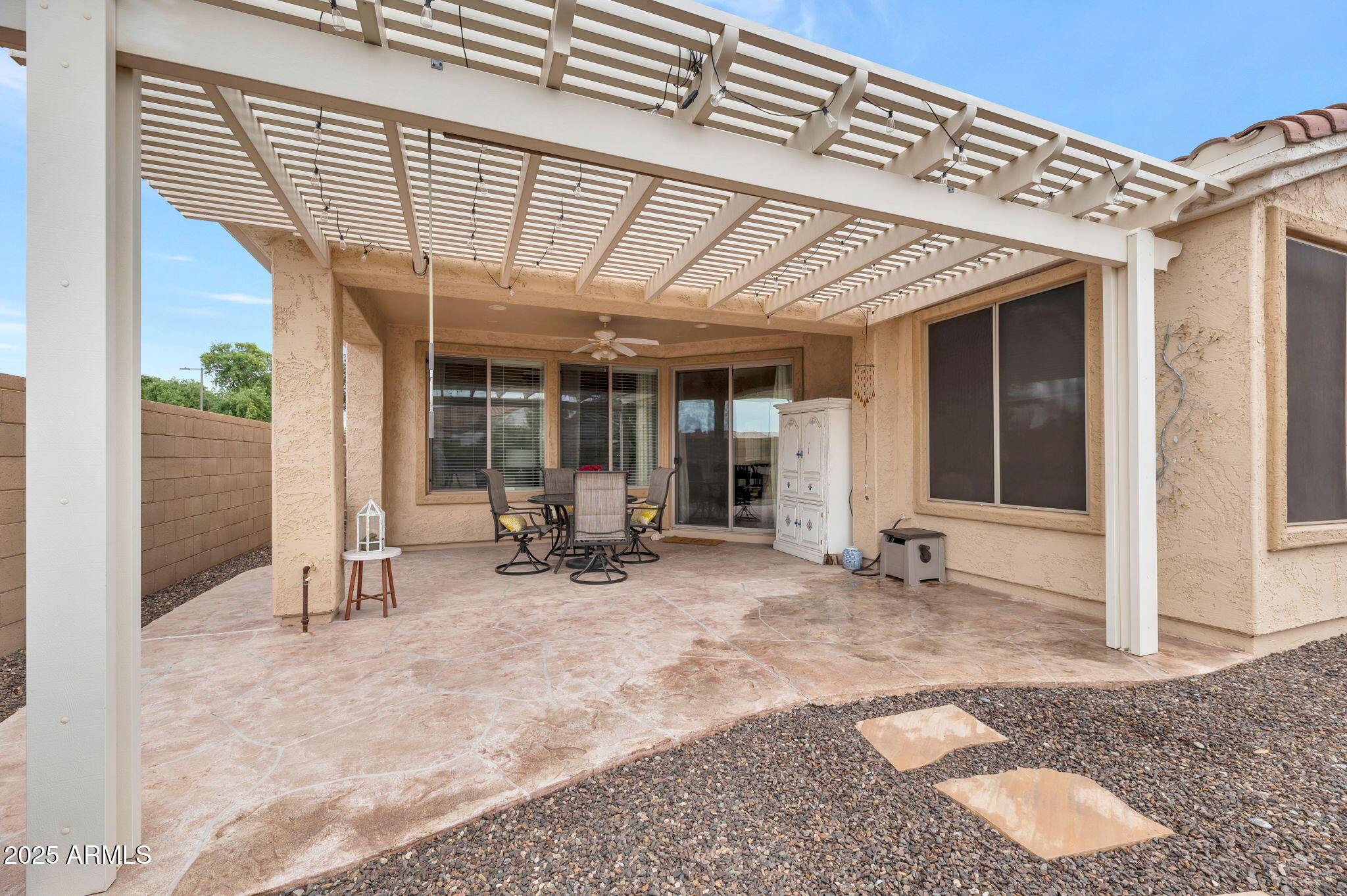 Gilbert, Arizona, 85298, United States, 2 Bedrooms Bedrooms, ,2 BathroomsBathrooms,Residential,For Sale,1999151