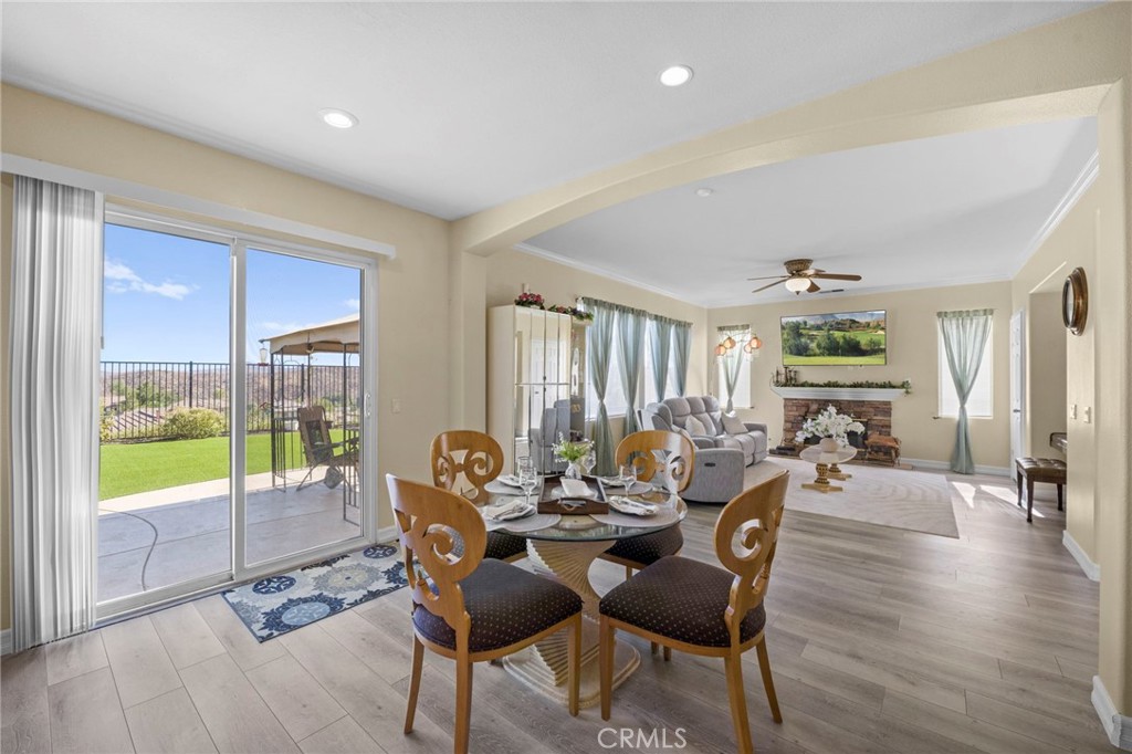 Lake Elsinore, California, 92532, United States, 5 Bedrooms Bedrooms, ,4 BathroomsBathrooms,Residential,For Sale,2012272