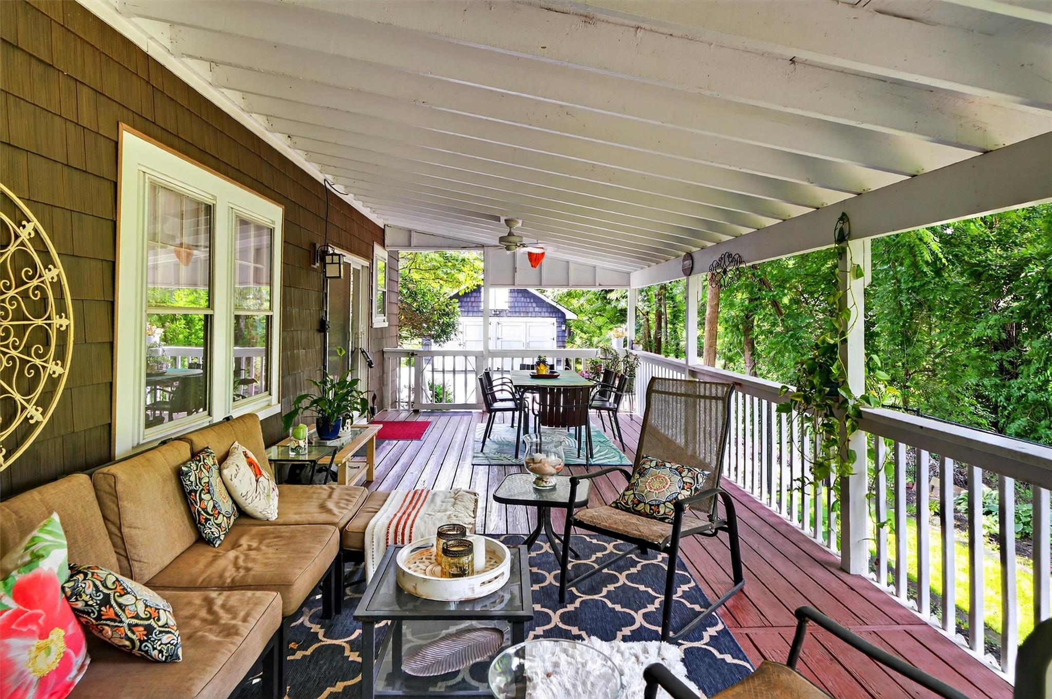 Airmont, New York, 10901, United States, 5 Bedrooms Bedrooms, ,3 BathroomsBathrooms,Residential,For Sale,1868827