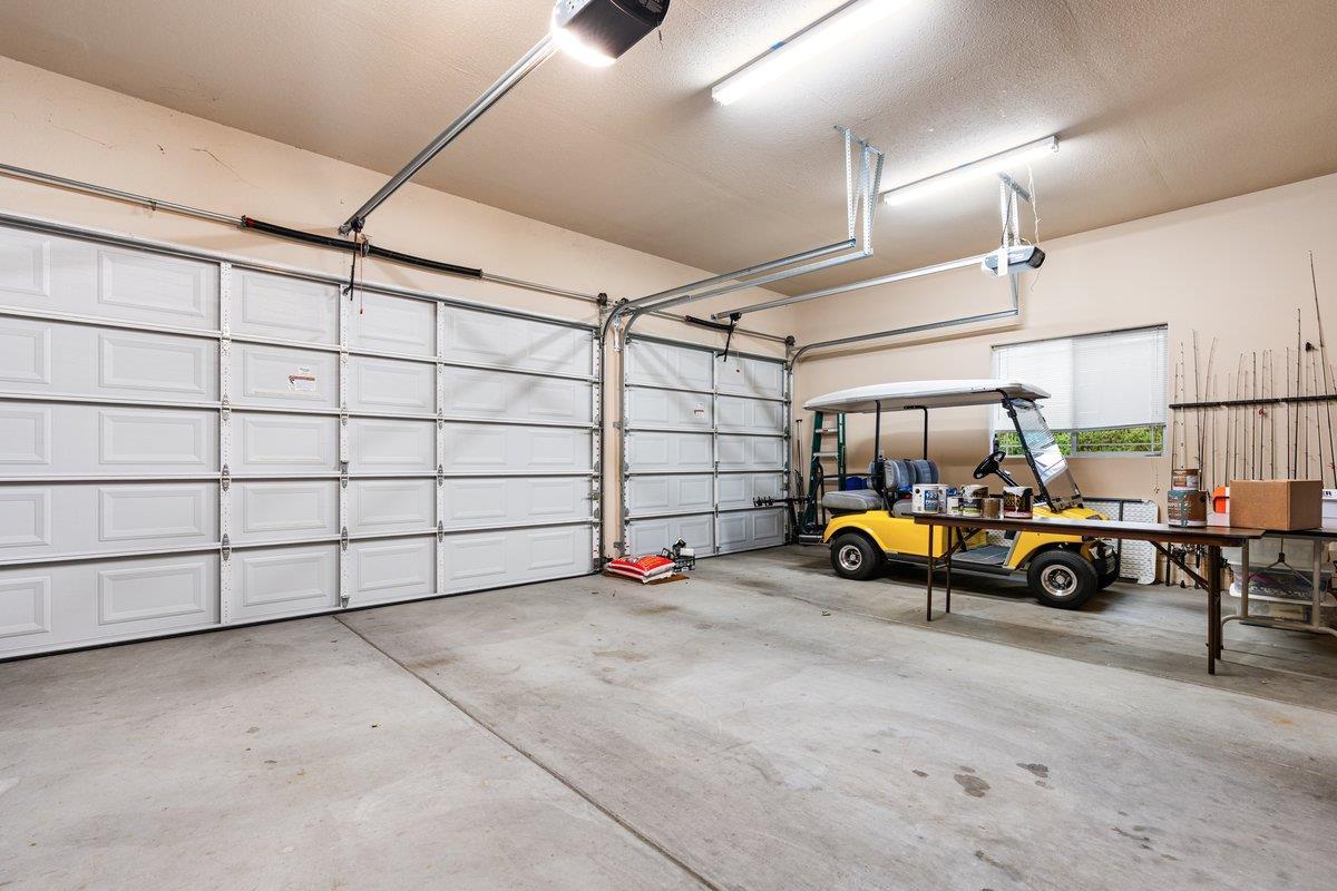 Penn Valley, California, 95946, United States, 5 Bedrooms Bedrooms, ,3 BathroomsBathrooms,Residential,For Sale,1915394