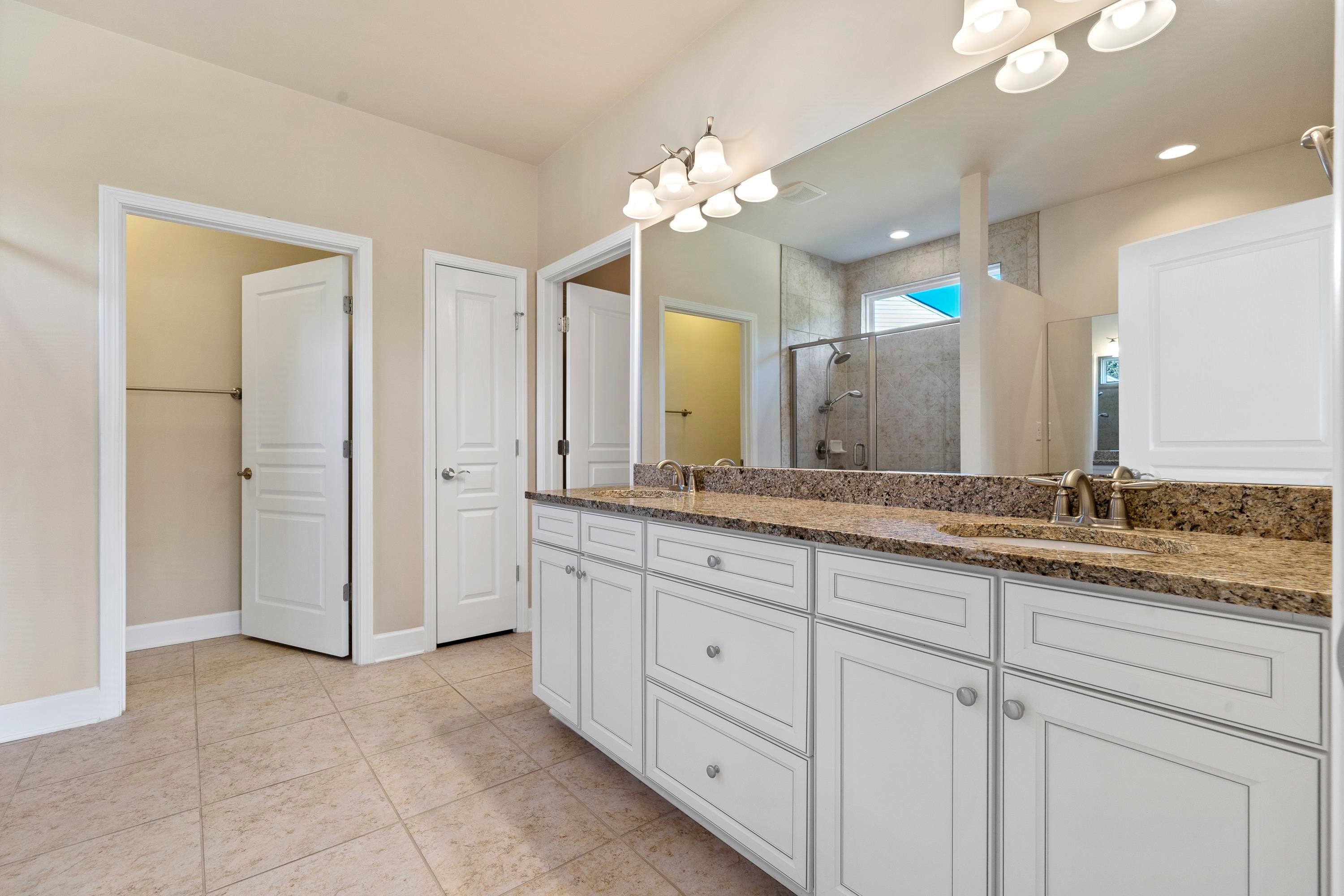 Greensboro, Georgia, 30642, United States, 3 Bedrooms Bedrooms, ,3 BathroomsBathrooms,Residential,For Sale,1992135