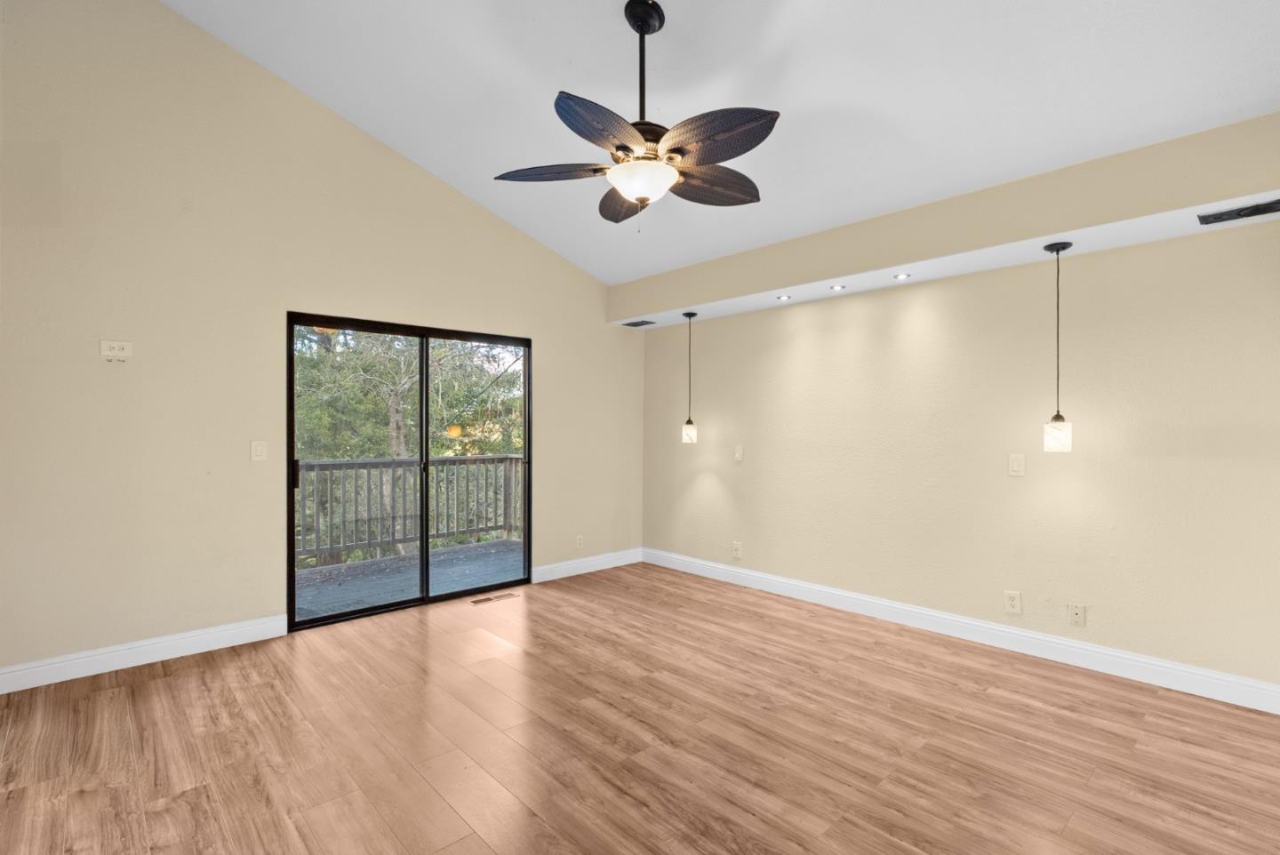 Aptos, California, 95003, United States, 3 Bedrooms Bedrooms, ,2 BathroomsBathrooms,Residential,For Sale,1997523