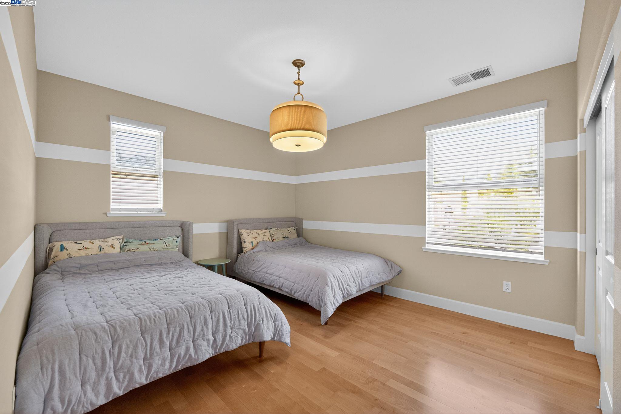 Dublin, California, 94568, United States, 4 Bedrooms Bedrooms, ,3 BathroomsBathrooms,Residential,For Sale,1987836