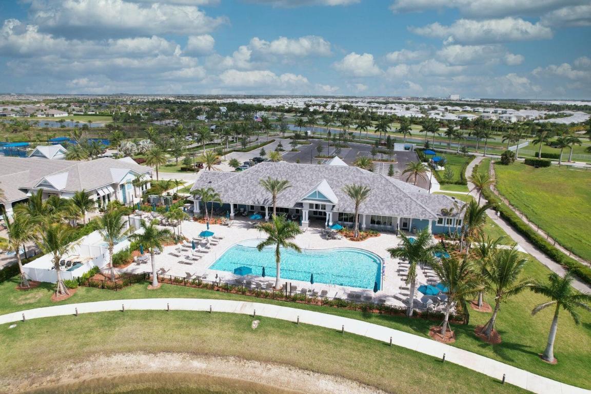 Port St Lucie, Florida, 34987, United States, 2 Bedrooms Bedrooms, ,2 BathroomsBathrooms,Residential,For Sale,2008959