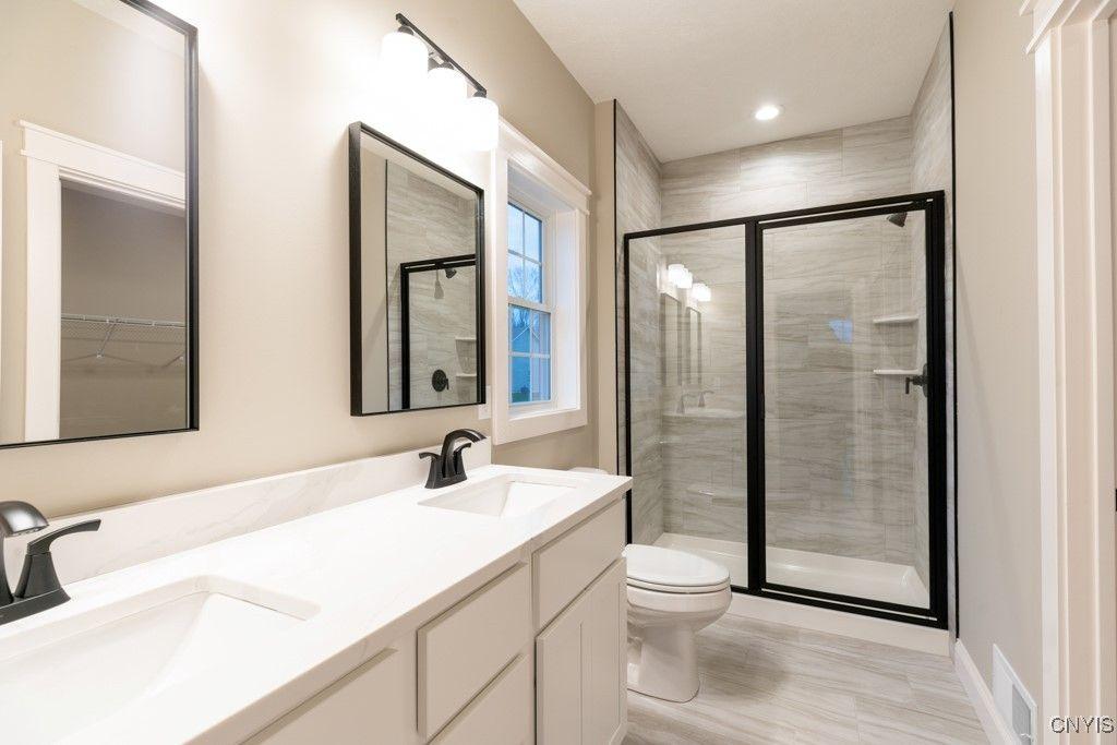 Baldwinsville, New York, 13027, United States, 2 Bedrooms Bedrooms, ,2 BathroomsBathrooms,Residential,For Sale,1868544
