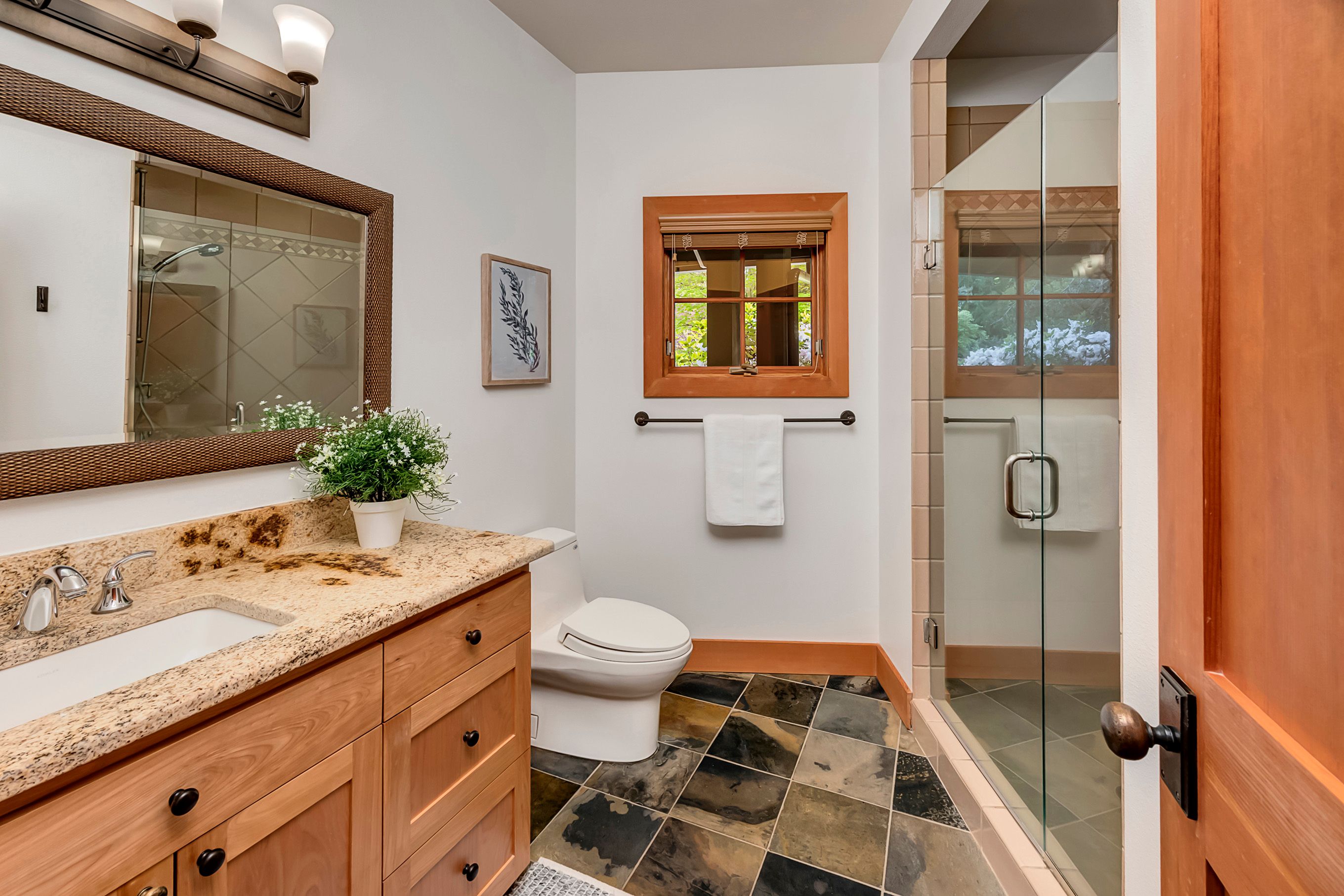  27404 35th Ave NE, Arlington, WA 98223 - 物件實景