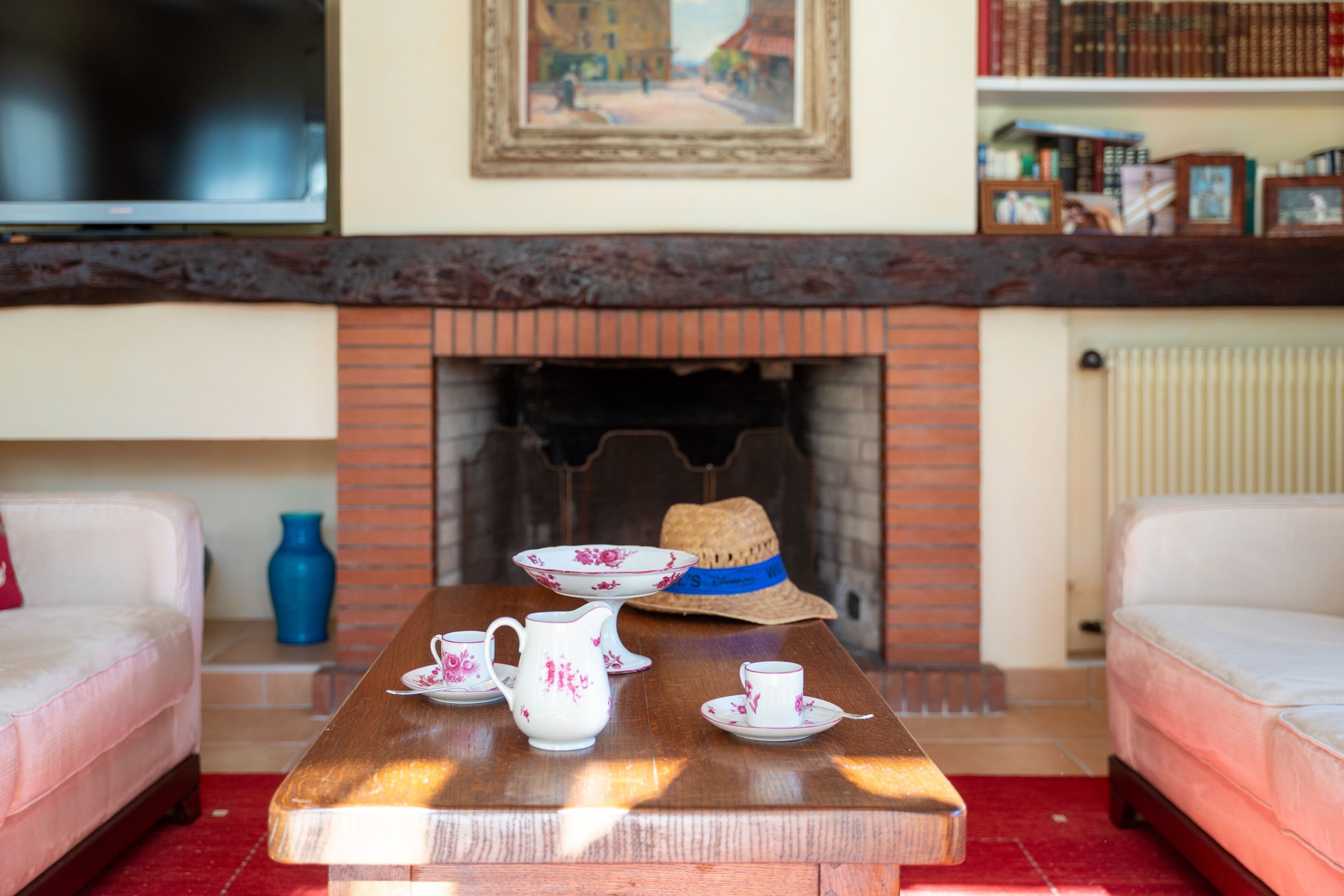  ELEGANT CHARACTER FARMHOUSE WITH INDEPENDENT HOUSE RENTED YEAR-ROUND ON EXPANSI… - 物件實景
