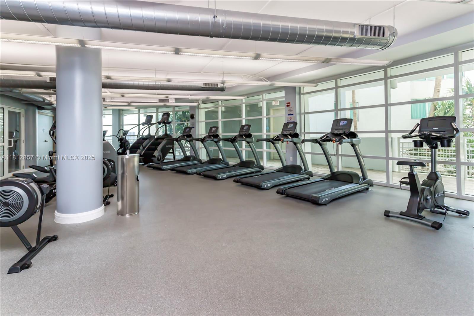 Miami, Florida, 33132, United States, 2 Bedrooms Bedrooms, ,2 BathroomsBathrooms,Residential,For Sale,1838941