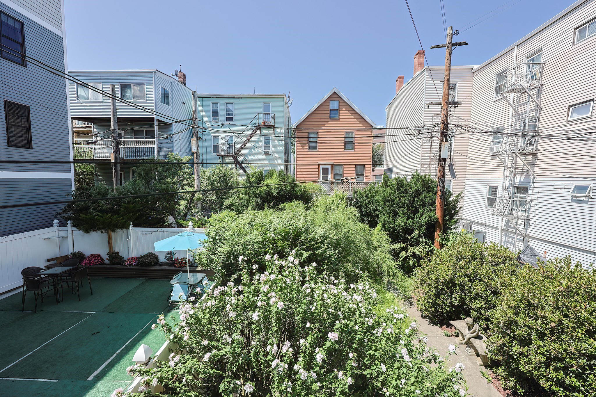 East Boston, Massachusetts, 02128, United States, 3 Bedrooms Bedrooms, ,3 BathroomsBathrooms,Residential,For Sale,1910714