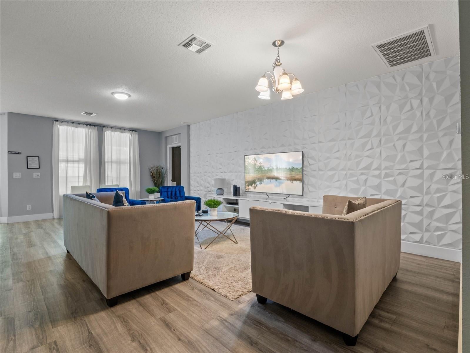 DAVENPORT, Florida, 33896, United States, 4 Bedrooms Bedrooms, ,3 BathroomsBathrooms,Residential,For Sale,1950977