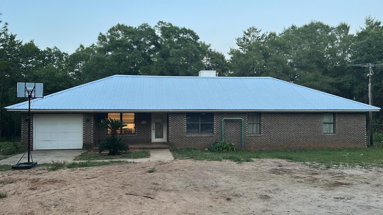 DeFuniak Springs, Florida, 32433, United States, 4 Bedrooms Bedrooms, ,2 BathroomsBathrooms,Residential,For Sale,1839229