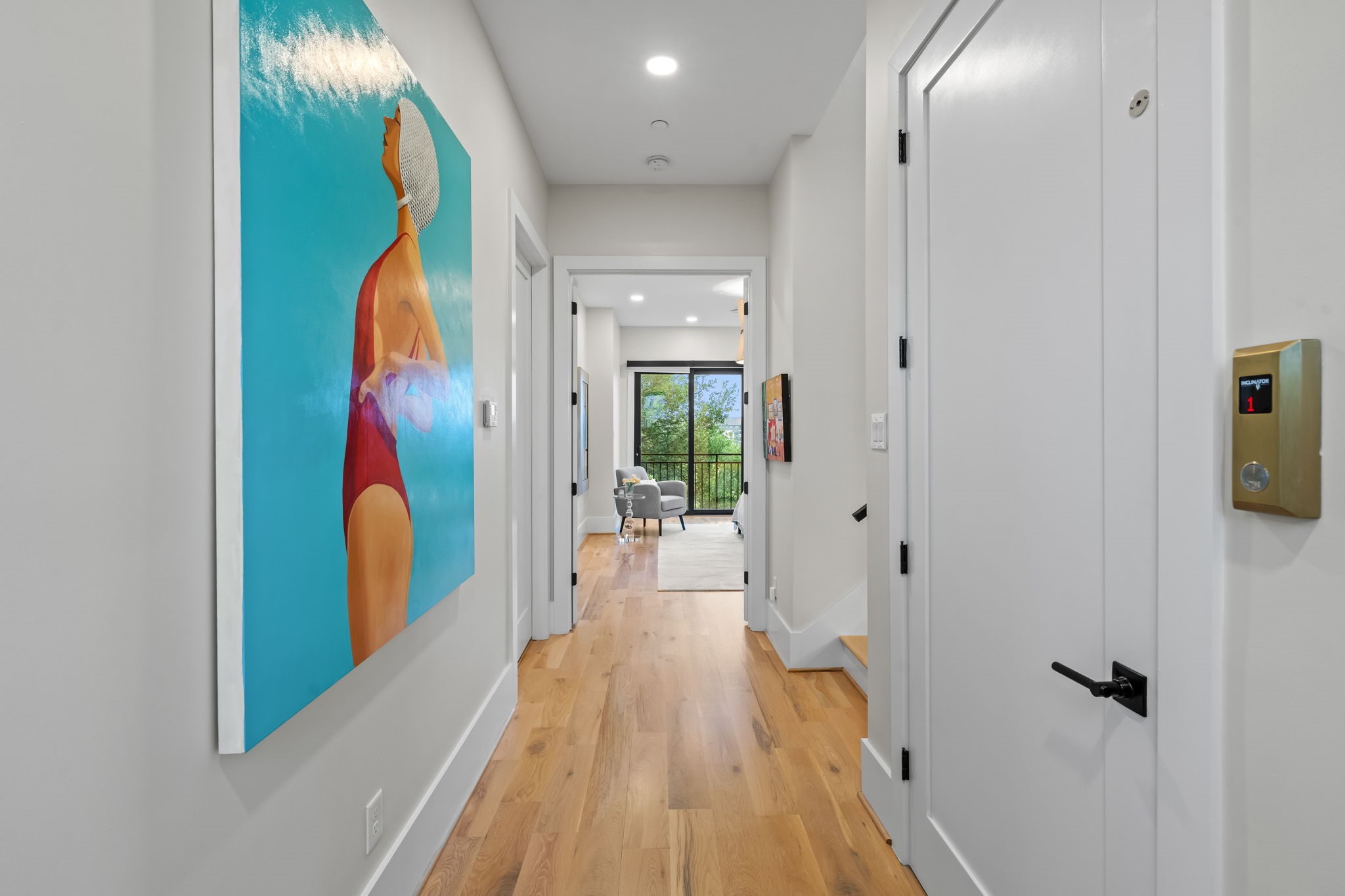  611 N Live Oak Street - 物件實景