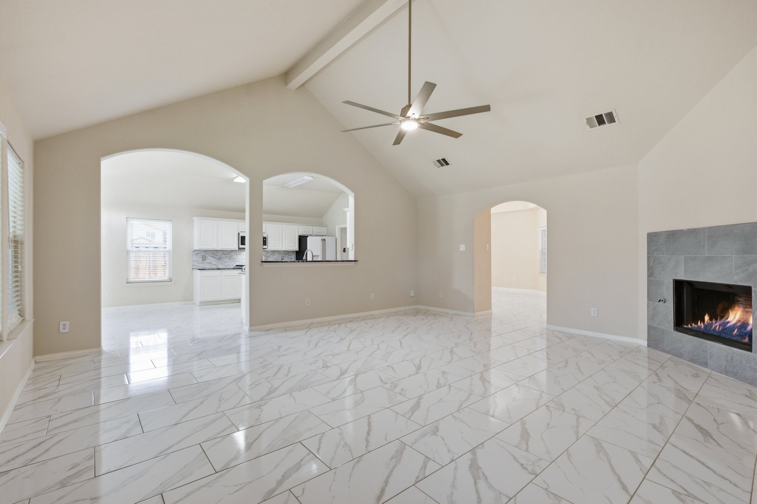  A Beautifully Enhanced McKinney Home Offering Modern Comfort and Privacy - 物件實景