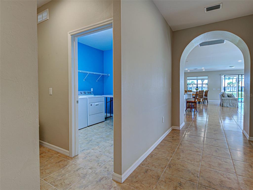 Venice, Florida, 34293, United States, 2 Bedrooms Bedrooms, ,2 BathroomsBathrooms,Residential,For Sale,1933036