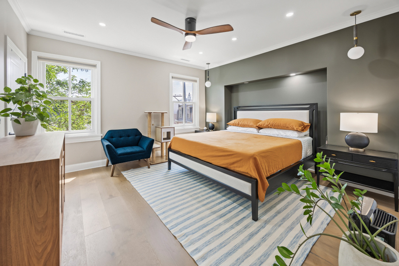 Philadelphia, Pennsylvania, 19130, United States, 5 Bedrooms Bedrooms, ,6 BathroomsBathrooms,Residential,For Sale,1977260