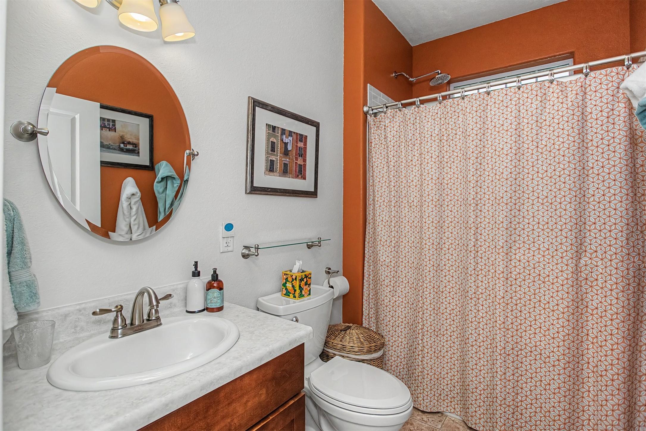 Maxwell, Iowa, 50161, United States, 2 Bedrooms Bedrooms, ,2 BathroomsBathrooms,Residential,For Sale,2037960