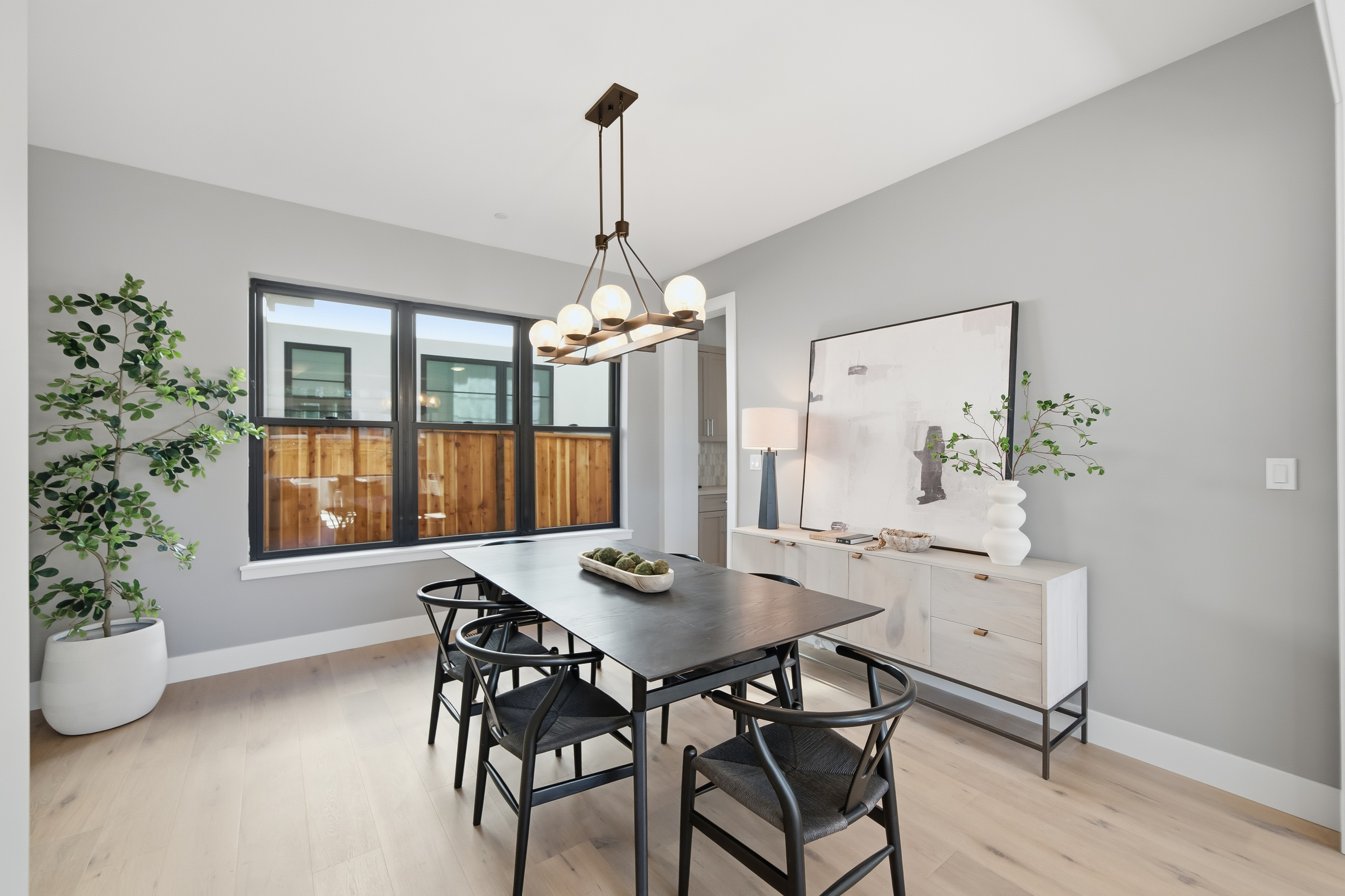  Quality New Construction in Emerald Hills - 物件實景