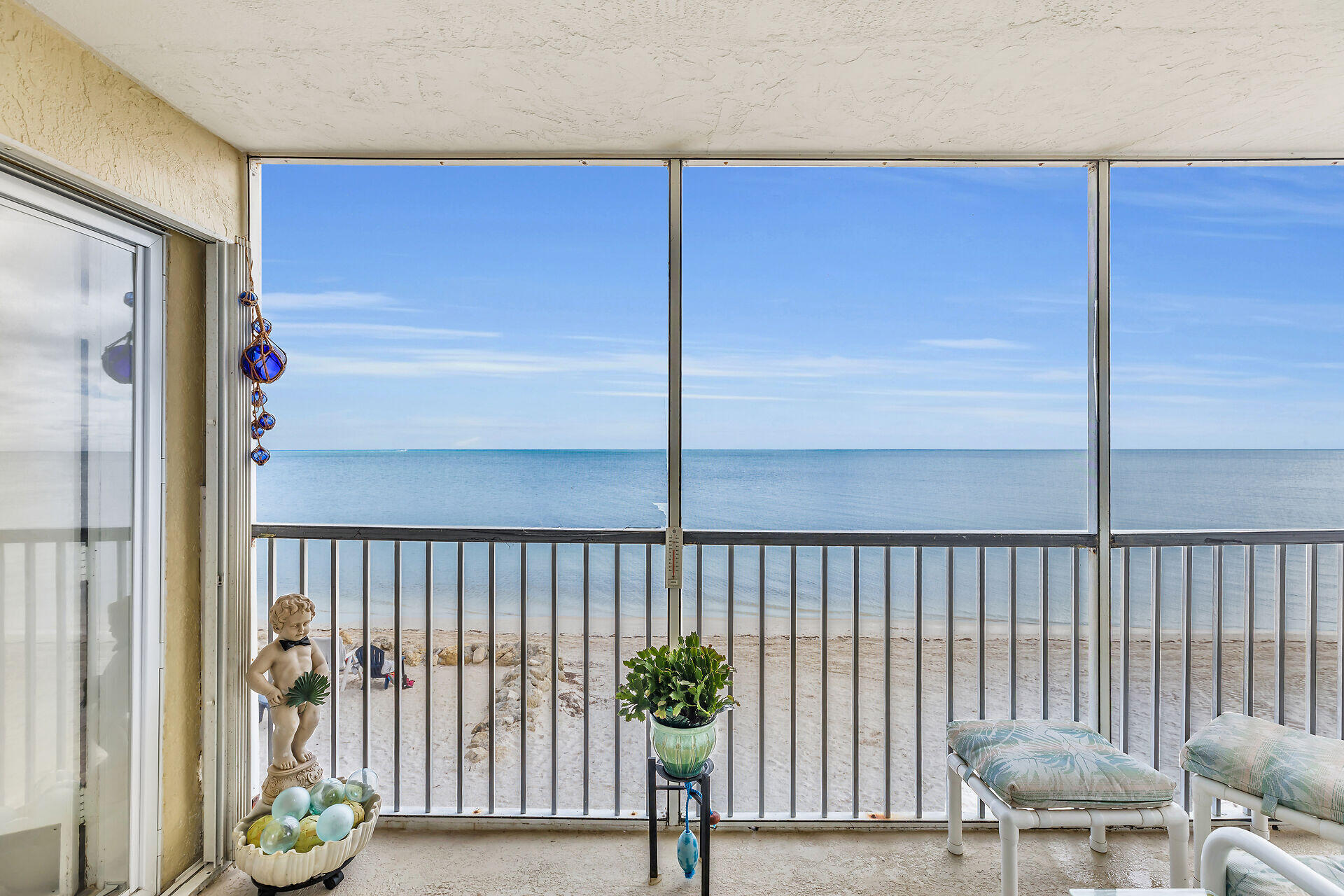 MARATHON, Florida, 33050, United States, 2 Bedrooms Bedrooms, ,2 BathroomsBathrooms,Residential,For Sale,1690703