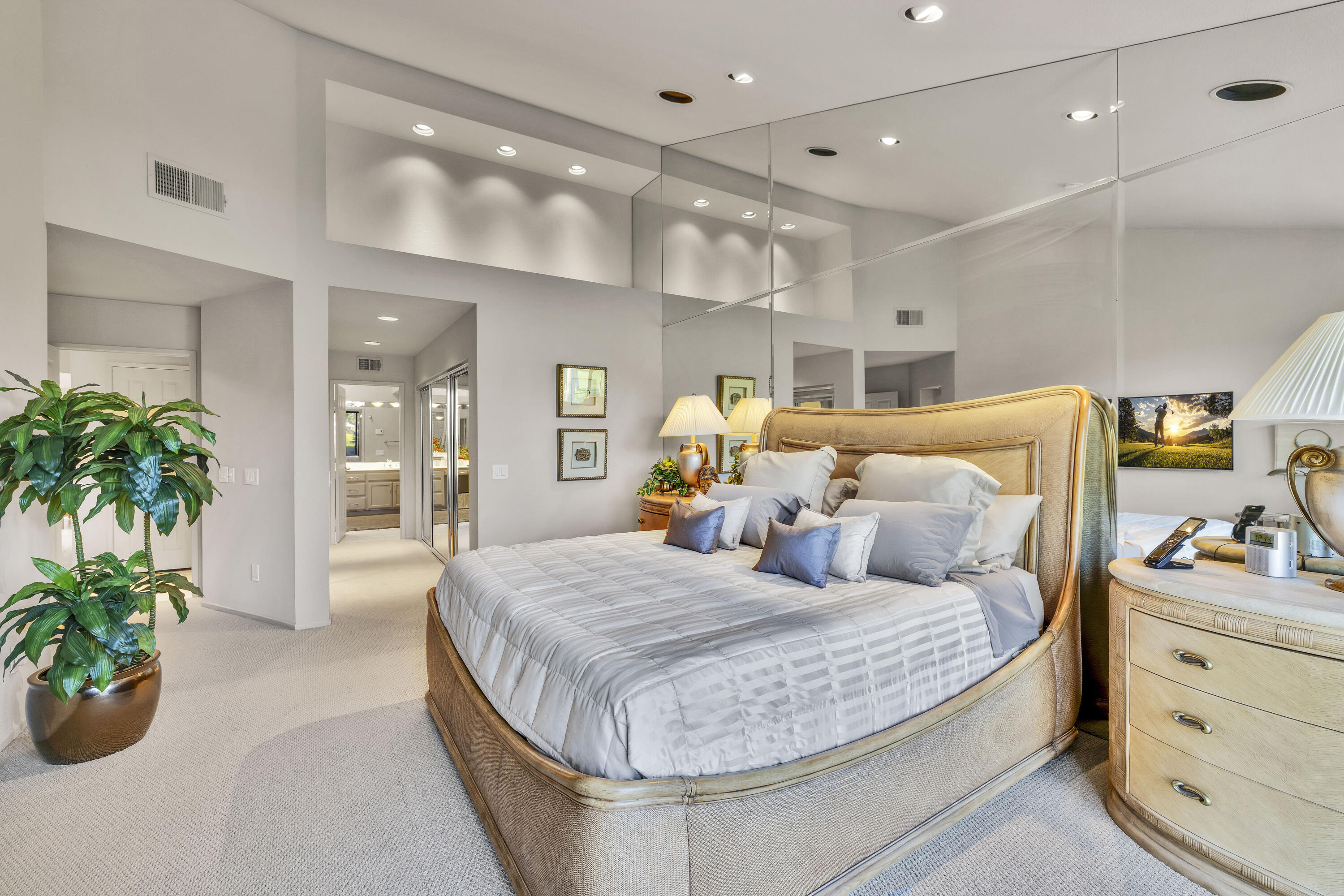 Palm Desert, California, 92211, United States, 3 Bedrooms Bedrooms, ,2 BathroomsBathrooms,Residential,For Sale,1986509