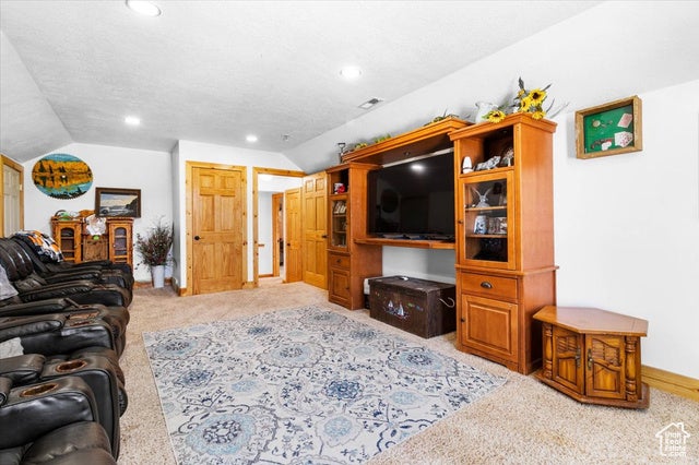 Manti, Utah, 84642, United States, 5 Bedrooms Bedrooms, ,2 BathroomsBathrooms,Residential,For Sale,1976872