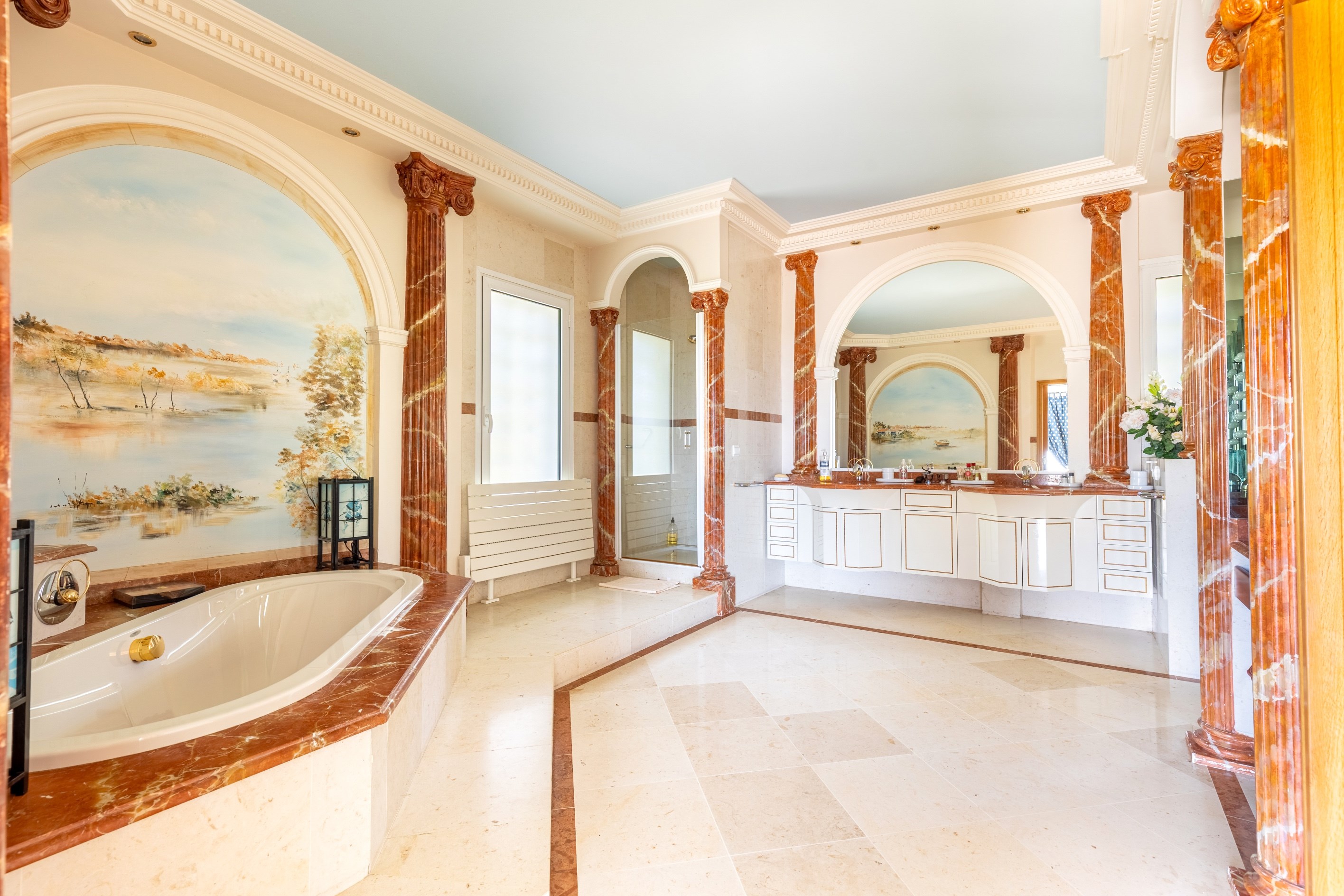  PYLA-SUR-MER – VILLA WITH PANORAMIC VIEWS OVER THE BASSIN D