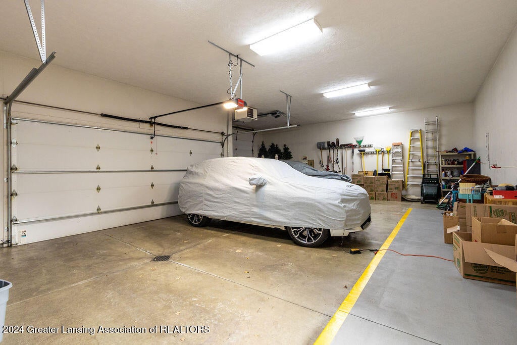 109 Daggertail Lane, Okemos, Michigan, 48864, United States, 4 Bedrooms Bedrooms, ,Residential,For Sale,109 Daggertail Lane,1668513