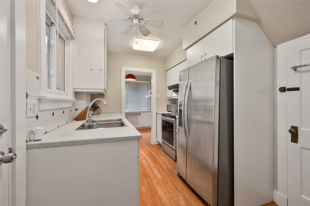 Squirrel Hill, Pennsylvania, 15217, United States, 3 Bedrooms Bedrooms, ,3 BathroomsBathrooms,Residential,For Sale,1912149