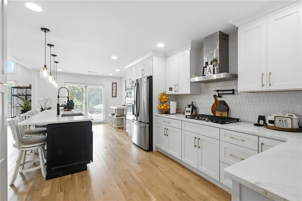Lawrenceville, Georgia, 30045, United States, 4 Bedrooms Bedrooms, ,3 BathroomsBathrooms,Residential,For Sale,1941302