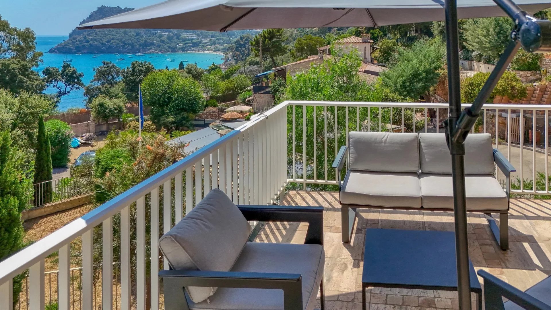 Rayol-Canadel-sur-Mer, Provence-Alpes-Côte d’Azur, 83820, FR, 6 Bedrooms Bedrooms, ,5 BathroomsBathrooms,Residential,For Sale,1827681