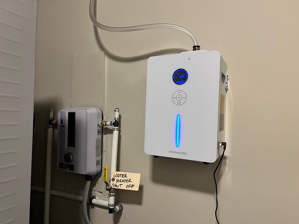 Ellijay, Georgia, 30540, United States, 3 Bedrooms Bedrooms, ,3 BathroomsBathrooms,Residential,For Sale,2003532