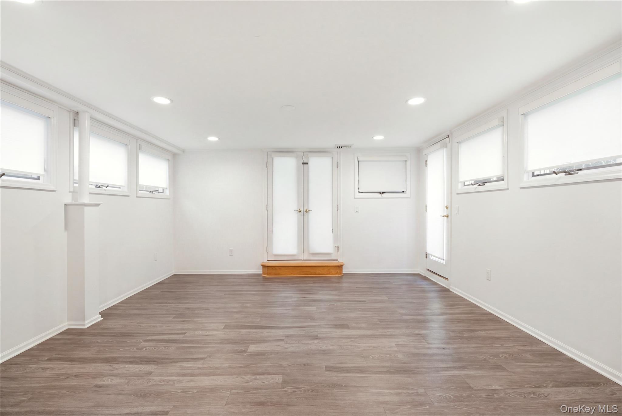  29 Sycamore Drive, Roslyn, NY, 11576 - 物件實景