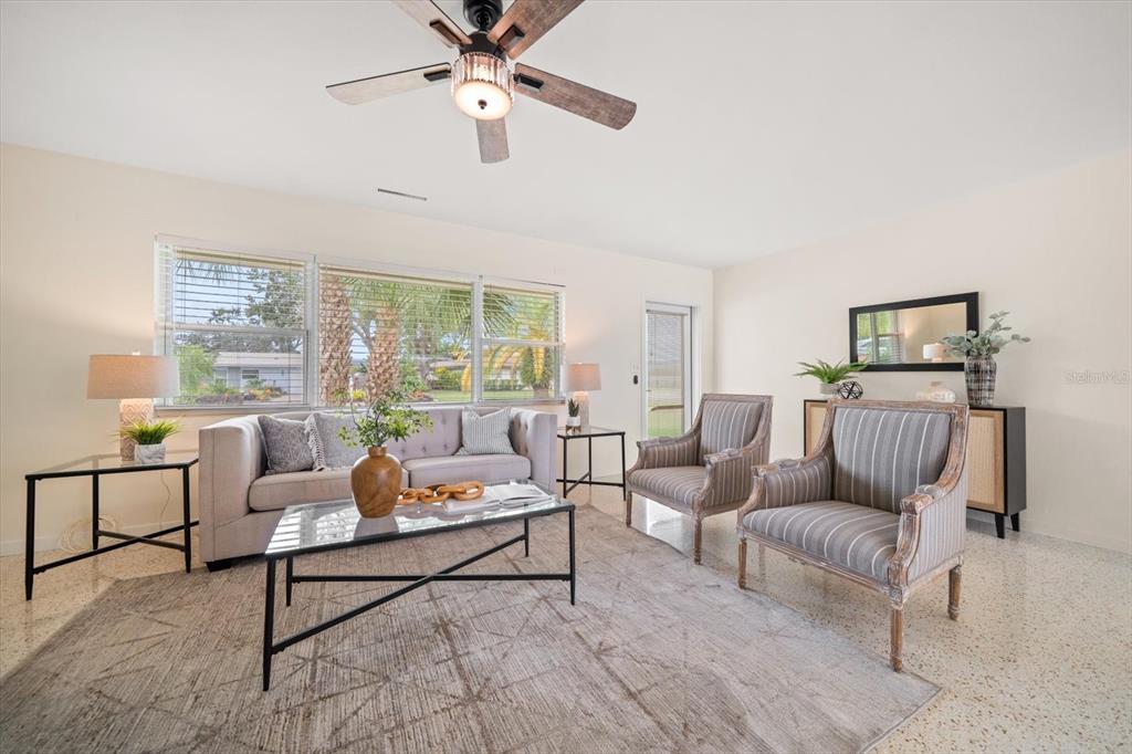 Belleair, Florida, 33756, United States, 2 Bedrooms Bedrooms, ,2 BathroomsBathrooms,Residential,For Sale,1988063