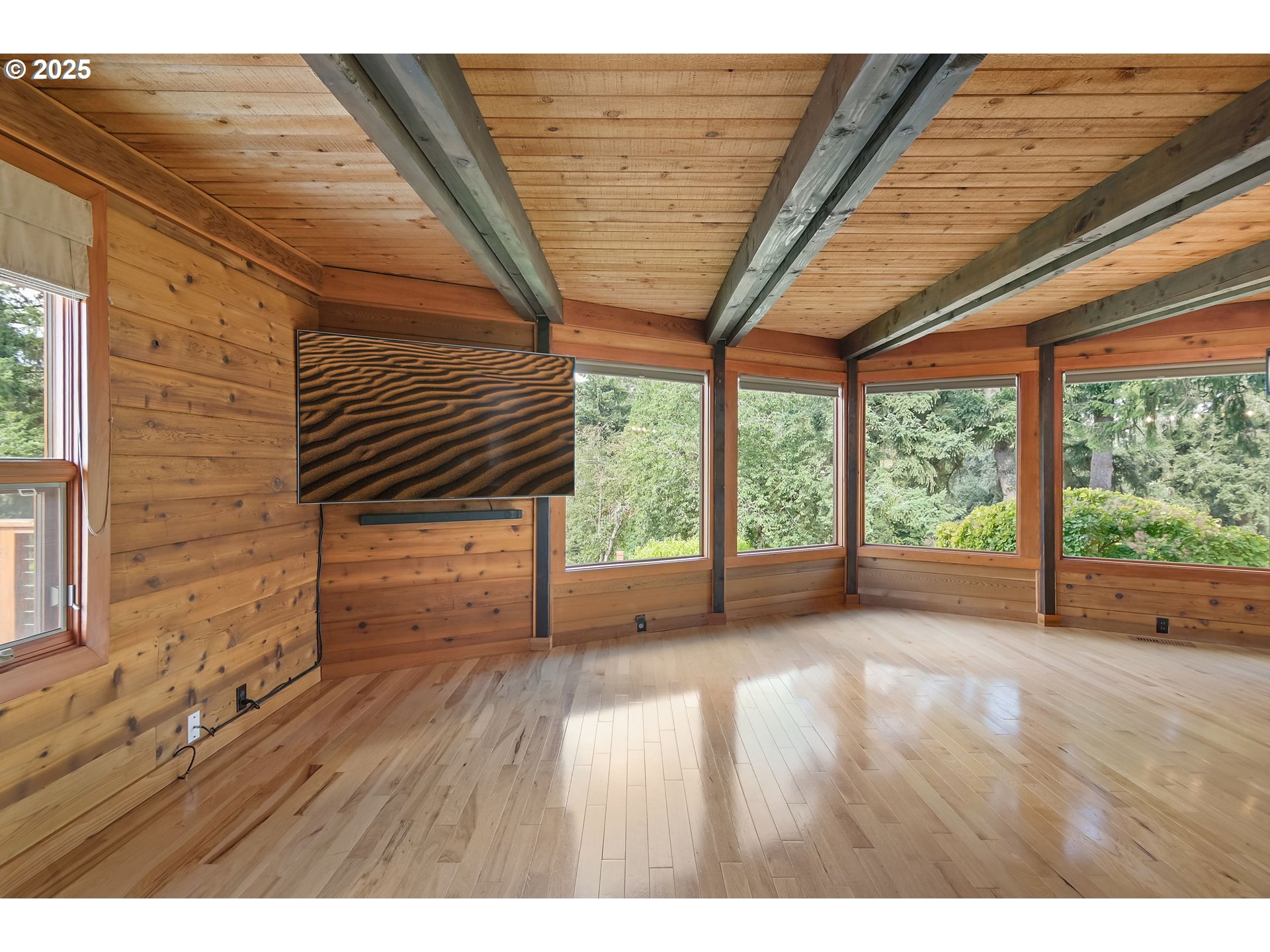 Kalama, Washington, 98625, United States, 3 Bedrooms Bedrooms, ,2 BathroomsBathrooms,Residential,For Sale,1988010