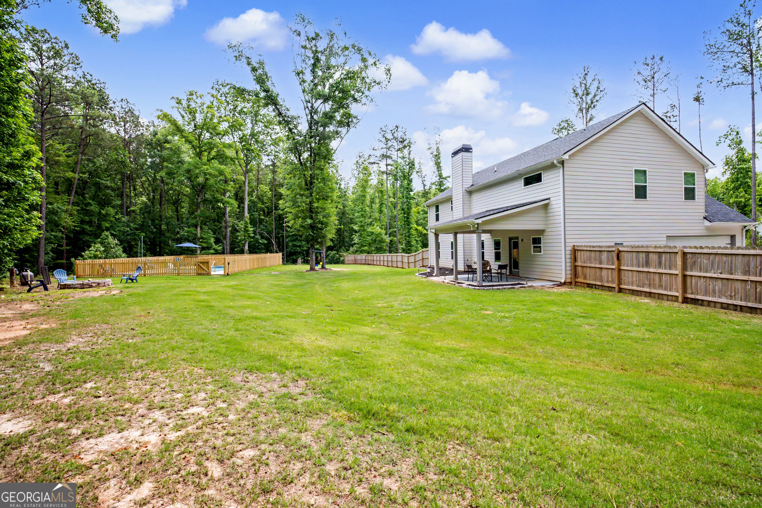 Moreland, Georgia, 30259, United States, 4 Bedrooms Bedrooms, ,3 BathroomsBathrooms,Residential,For Sale,2017822