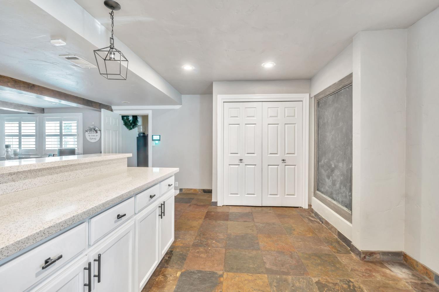 Stockton, California, 95207, United States, 3 Bedrooms Bedrooms, ,2 BathroomsBathrooms,Residential,For Sale,1915984