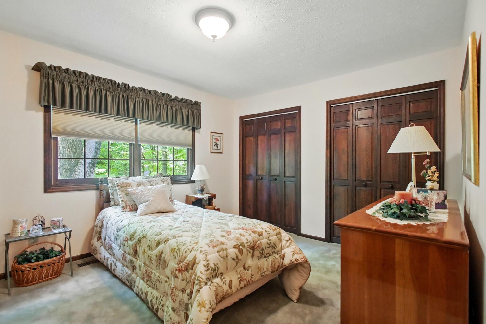Springfield, Ohio, 45504, United States, 4 Bedrooms Bedrooms, ,3 BathroomsBathrooms,Residential,For Sale,1927340