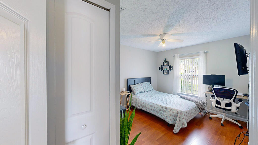 3329 Lake View Circle, Melbourne, Florida, 32934, United States, 4 Bedrooms Bedrooms, ,3 BathroomsBathrooms,Residential,For Sale,3329 Lake View Circle,1482644