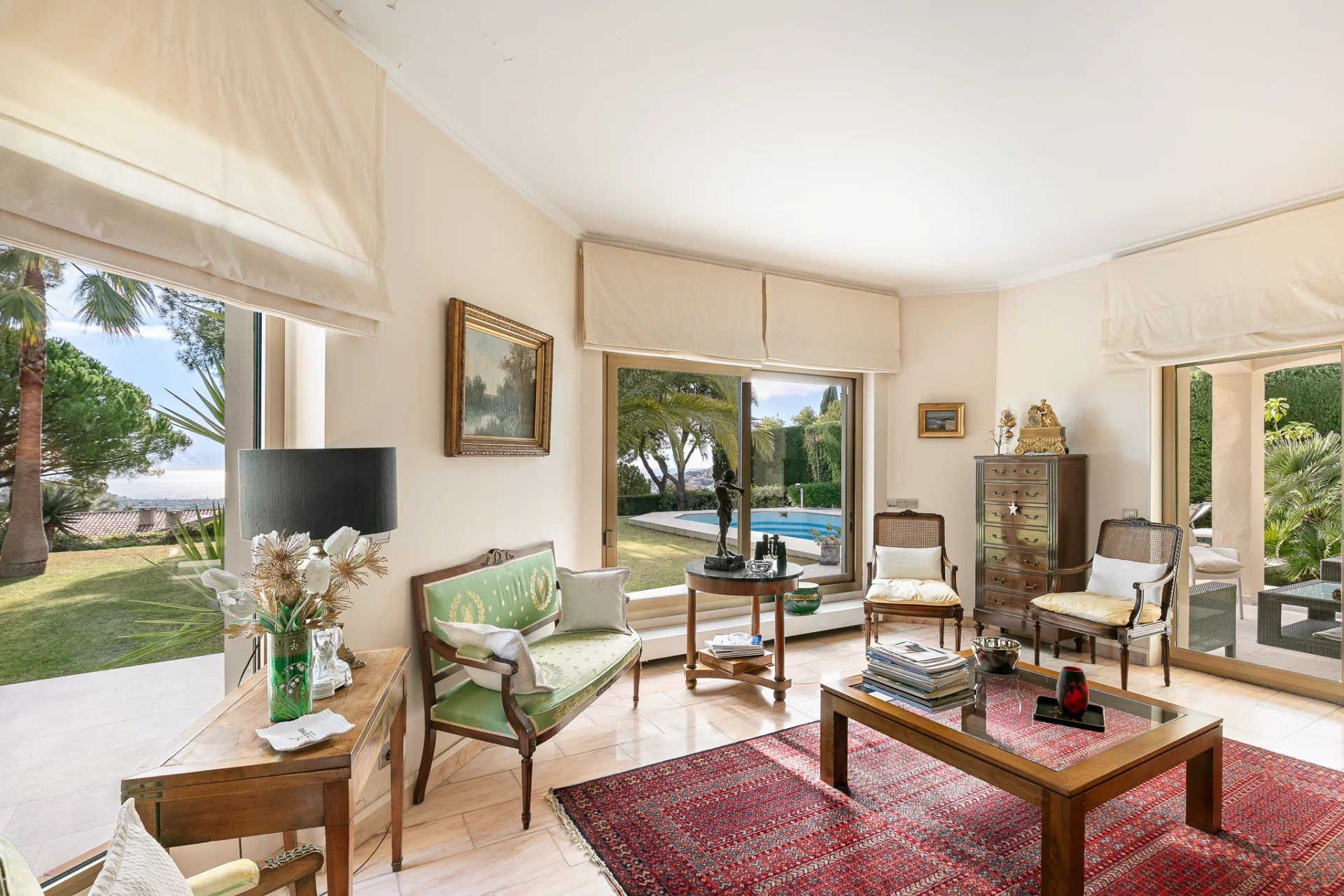 Nice, Provence-Alpes-Côte d’Azur, 06000, FR, 4 Bedrooms Bedrooms, ,4 BathroomsBathrooms,Residential,For Sale,1999651